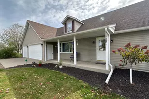 1309 214th Ave, New Richmond, WI 54017 - Photo 2