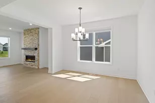 8621 Periwinkle Blvd, Woodbury, MN 55129 - Photo 6