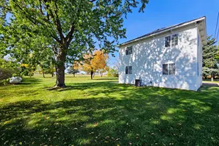 109 Washburn Ave, Belgrade, MN 56312 - Photo 2