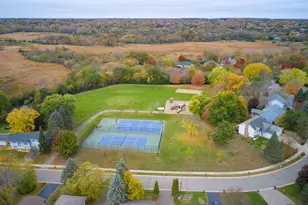 6342 Whispering Oaks Dr, Eden Prairie, MN 55346 - Photo 44