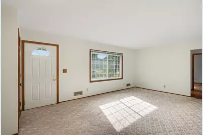 14669 Danbury Avenue W, Rosemount, MN 55068 - Photo 4