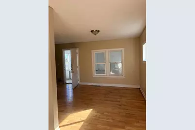 565 Hatch Avenue, Saint Paul, MN 55117 - Photo 4