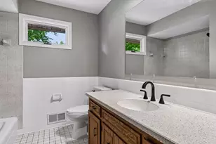 963 Marnie St S, Maplewood, MN 55119 - Photo 26