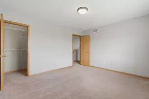 4104 Jarmann Ln, Shakopee, MN 55379 - Photo 18