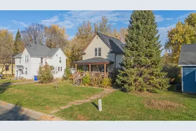 317 N 3rd Street, New Richmond, WI 54017 - Photo 2