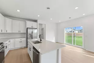7628 Lotus Ln, Lino Lakes, MN 55038 - Photo 4