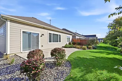 8773 Irving Boulevard N, Lake Elmo, MN 55042 - Photo 10