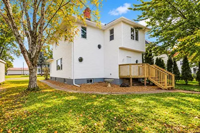 403 2nd Street, Lyle, MN 55953 - Photo 4