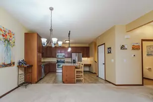 13231 Virginia Ave S, Savage, MN 55378 - Photo 8