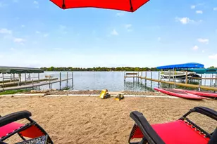5060 Edgewater Dr, Mound, MN 55364 - Photo 2