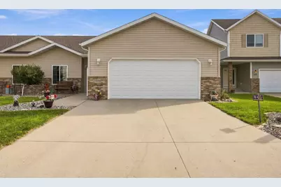 3527 23rd Avenue S, Moorhead, MN 56560 - Photo 2