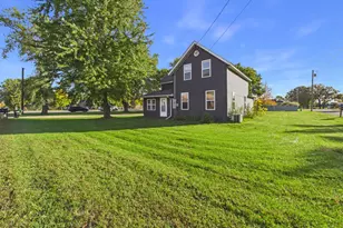 418 First Ave SW, Melrose, MN 56352 - Photo 4