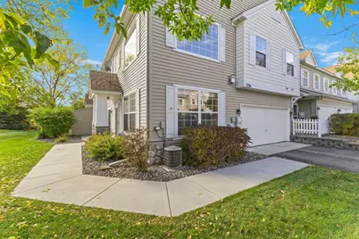 7756 Buttercup Court, Chanhassen, MN 55317 - Photo 6