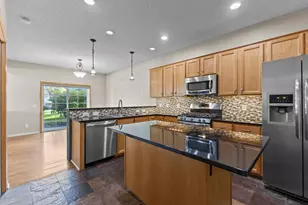 7756 Buttercup Ct, Chanhassen, MN 55317 - Photo 24