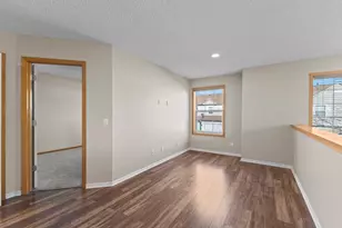 7756 Buttercup Ct, Chanhassen, MN 55317 - Photo 36