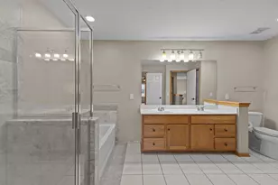 7756 Buttercup Ct, Chanhassen, MN 55317 - Photo 42