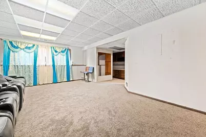 5525 Emerson Avenue N, Brooklyn Center, MN 55430 - Photo 20