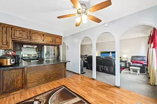 5525 Emerson Ave N, Brooklyn Center, MN 55430 - Photo 8