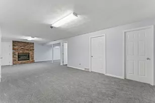 1203 22nd Ave SW, Austin, MN 55912 - Photo 32