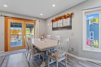 670 Conestoga Trail, Chanhassen, MN 55317 - Photo 10