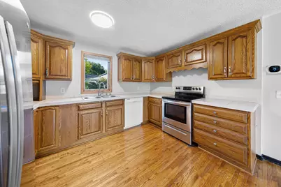 800 Crystal Lake Road E, Burnsville, MN 55306 - Photo 28