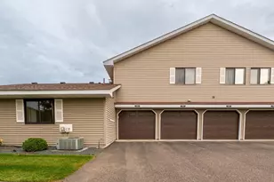 7489 Vinewood Ln N, Maple Grove, MN 55311 - Photo 20