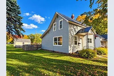 1314 Tainter Street, Menomonie, WI 54751 - Photo 2