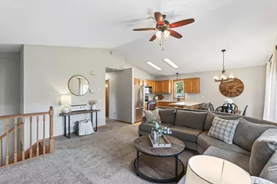 6877 174th Street W, Farmington, MN 55024 - Photo 2