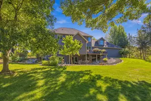 713 Crosby Dr, Hudson, WI 54016 - Photo 4