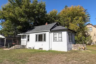 324 SW 4th St, Brainerd, MN 56401 - Photo 16