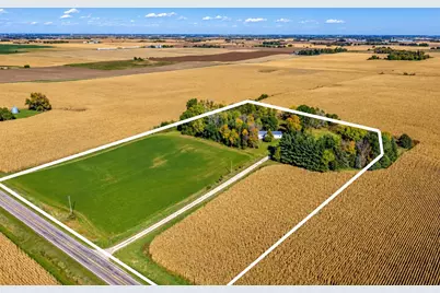 10097 72nd Avenue SW, Ellendale, MN 56026 - Photo 1