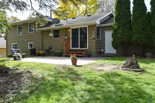 8644 Poplar Bridge Curve, Bloomington, MN 55437 - Photo 8