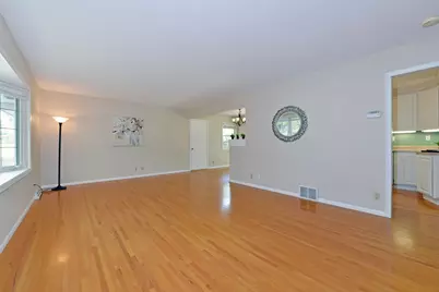8644 Poplar Bridge Curve, Bloomington, MN 55437 - Photo 16
