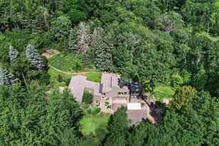 15 Nord Cir Rd, North Oaks, MN 55127 - Photo 10