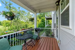 2935 Hemingway Dr, Chaska, MN 55318 - Photo 6