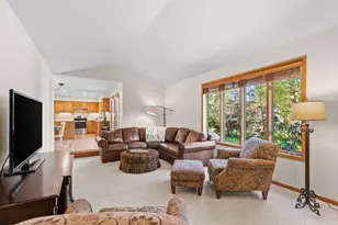 4202 Willow Wood Dr, Vadnais Heights, MN 55127 - Photo 18
