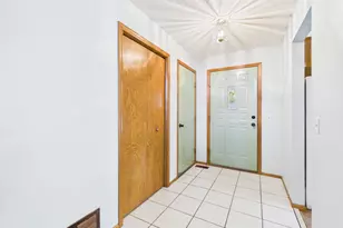 1083 98th Ave NE, Blaine, MN 55434 - Photo 10