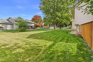 1083 98th Ave NE, Blaine, MN 55434 - Photo 28