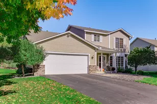 16410 43rd Ave N, Plymouth, MN 55446 - Photo 2