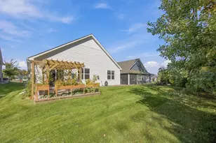 6750 Black Oak Ln, Corcoran, MN 55340 - Photo 40