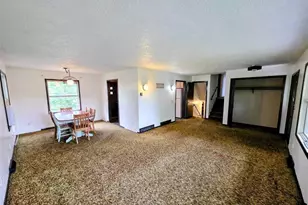 15 11th St NW, Chisholm, MN 55719 - Photo 8