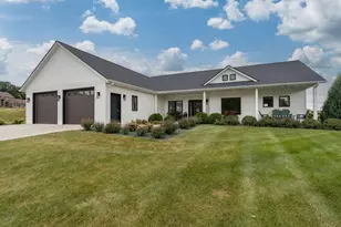 126 Shoreview Dr, Elysian, MN 56028 - Photo 2