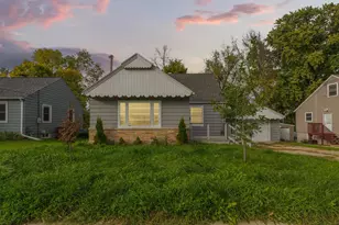 647 E 7th St, Albert Lea, MN 56007 - Photo 28
