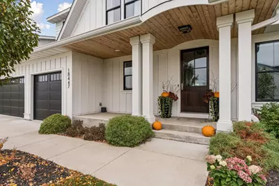 18447 75th Place N, Maple Grove, MN 55311 - Photo 4