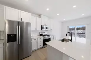 3509 Trails End Circle, Eagan, MN 55123 - Photo 2