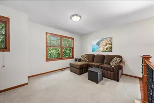 1618 Headwaters Ln, Woodbury, MN 55129 - Photo 18