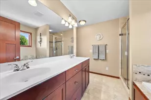 1618 Headwaters Ln, Woodbury, MN 55129 - Photo 22