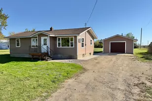 18829 Frontage Rd, Detroit Lakes, MN 56501 - Photo 4