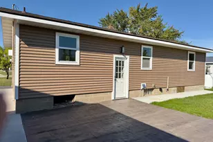 18829 Frontage Rd, Detroit Lakes, MN 56501 - Photo 8