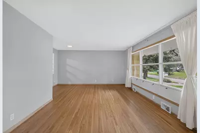 6816 W 23rd Street, Saint Louis Park, MN 55426 - Photo 2